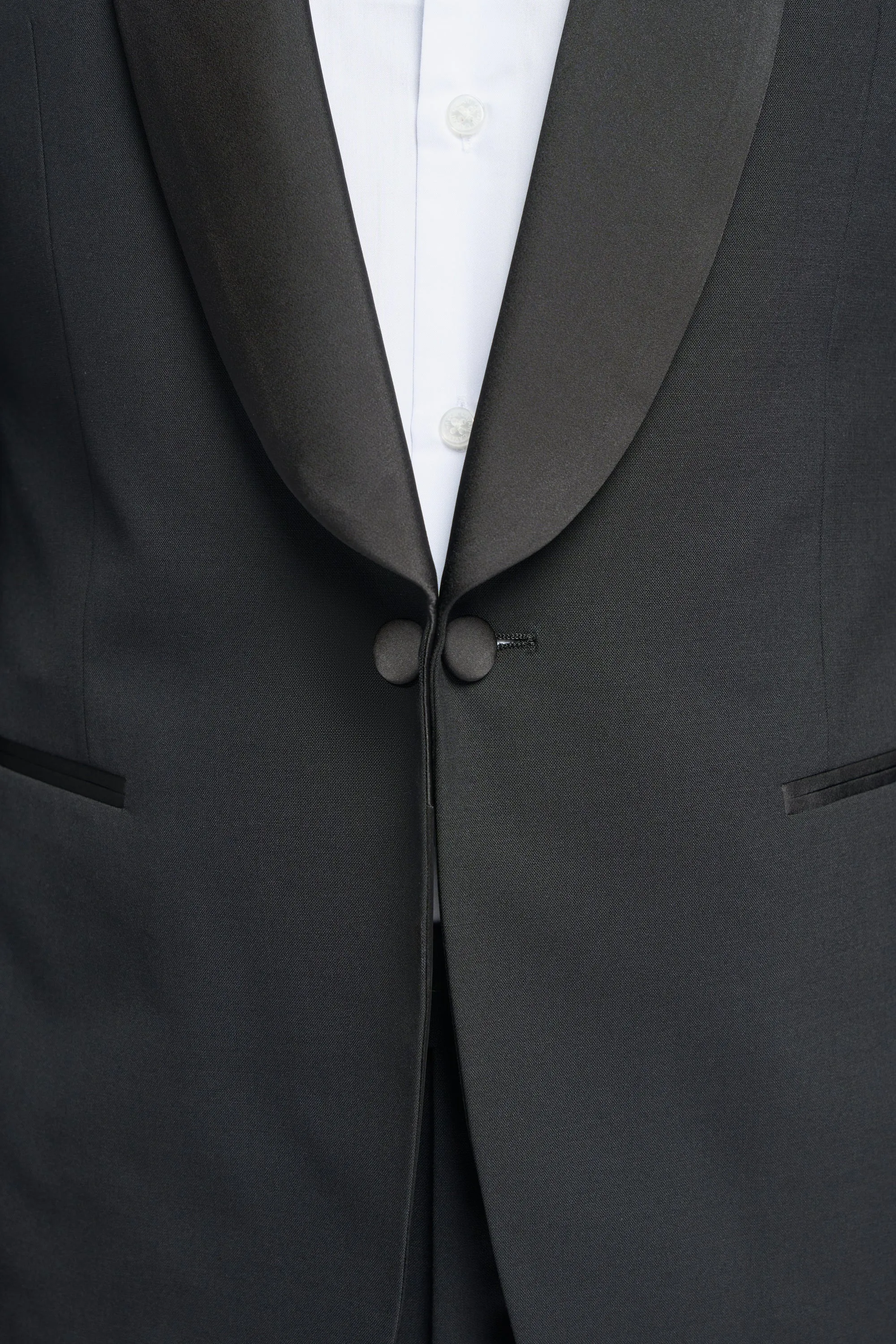 Aspen Black Two Piece Suit